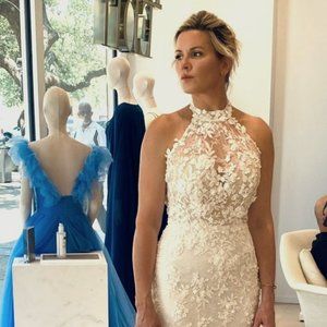 New Wedding Dress PRONOVIAS (Size 8-10)